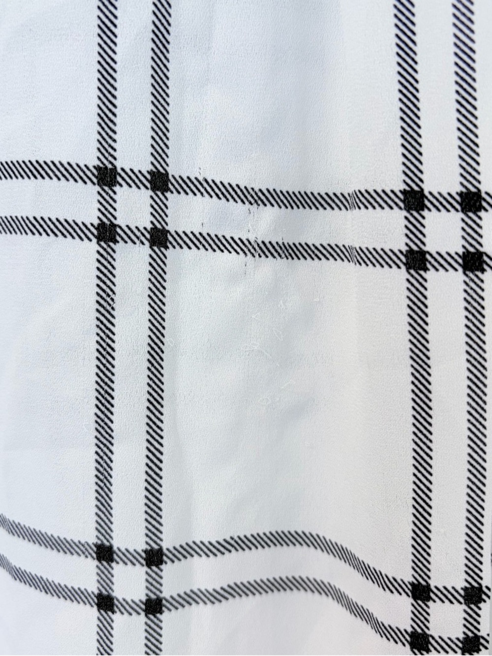 Fortune + Ivy Plaid Button Down Blouse M Minimalist Officecore Clean Girl Top - Picture 7 of 9